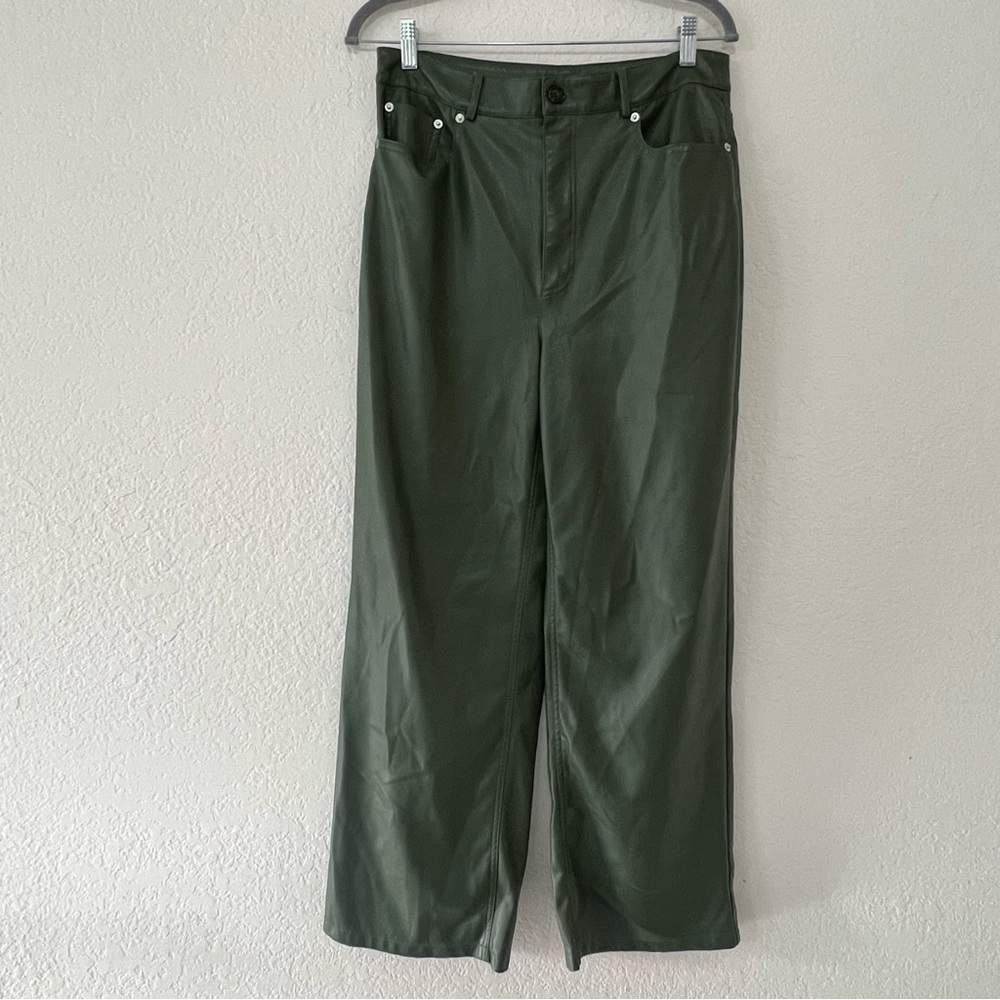 Urban Outfitters‎ High & Wide Green Faux Leather Pants Vegan, Women’s Size 30x30
